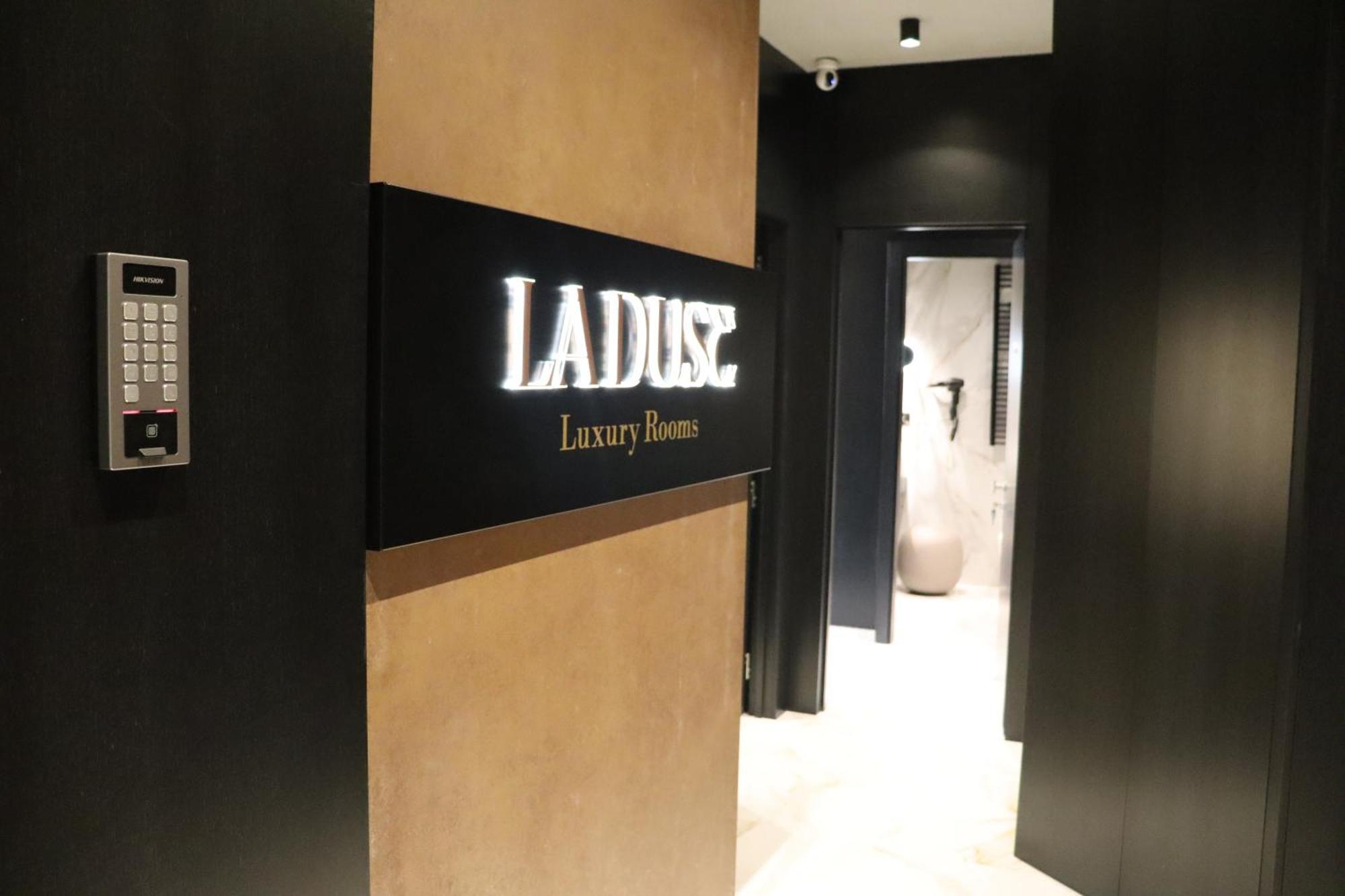 La Duse Luxury Rooms Pescara Extérieur photo