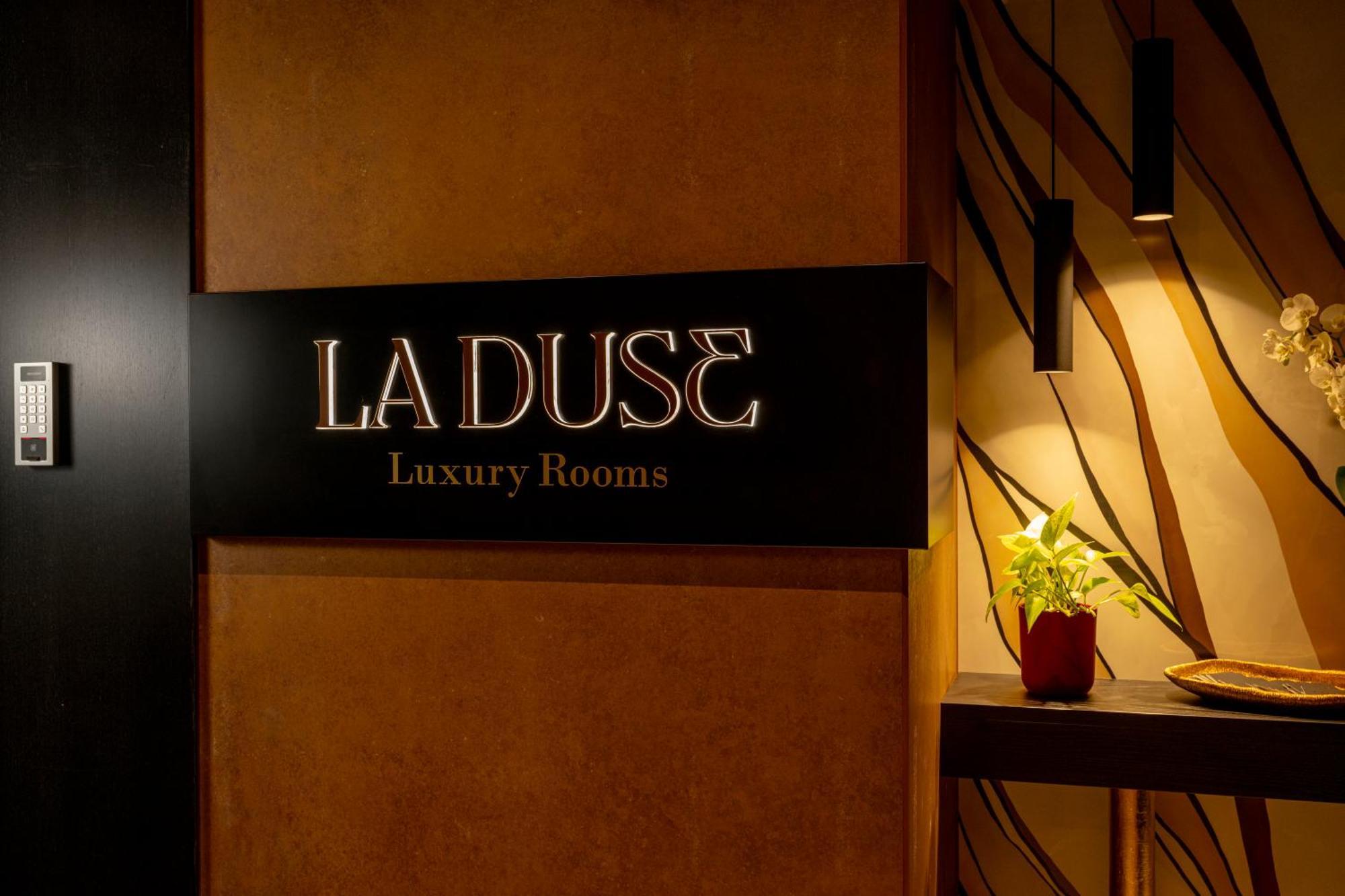 La Duse Luxury Rooms Pescara Extérieur photo